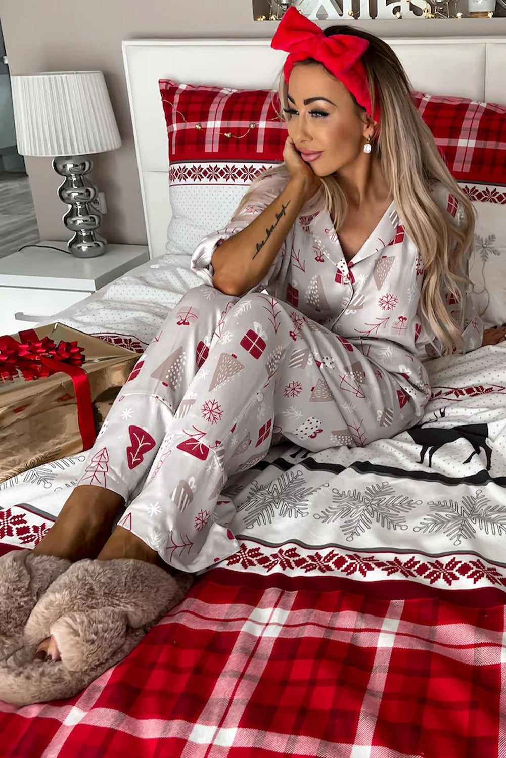 LightGray Christmas Printed Shirt and Pants Pajama set